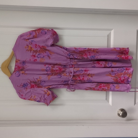 Urban Outfitters Anna Crepe Floral mini Wrap Dress - Picture 5 of 11